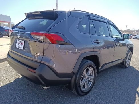 Used 2024 Toyota RAV4 XLE w/ Convenience Package image 3
