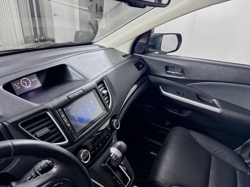 Used 2016 Honda CR-V Touring image 6