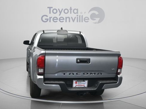 Used 2023 Toyota Tacoma SR5 w/ Technology Package RWD image 12