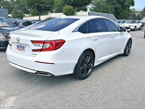 Used 2019 Honda Accord Sport image 13