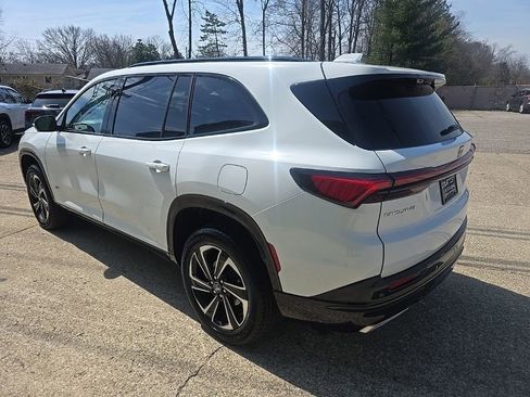 New 2026 Buick Enclave Sport Touring w/ Power Package FWD image 5