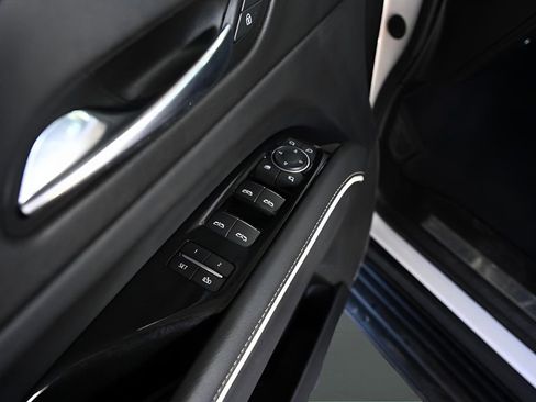 Used 2021 Cadillac Escalade Sport image 13