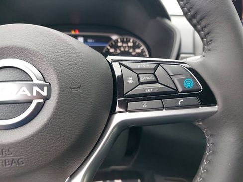 New 2025 Nissan Altima 2.5 SL image 18