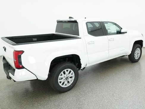 New 2025 Toyota Tacoma SR5 image 9