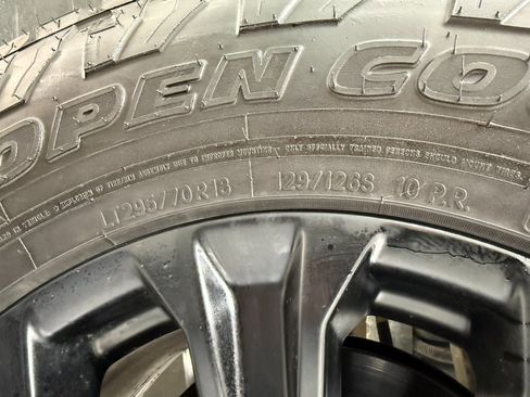 Used 2021 Ford F350 Platinum w/ Tremor Off-Road Package image 54