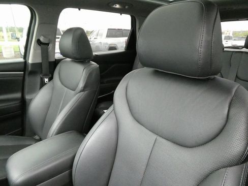 Used 2020 Hyundai Santa Fe Limited image 34