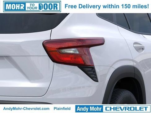 New 2026 Chevrolet Trax LS w/ LS Convenience Package FWD image 14