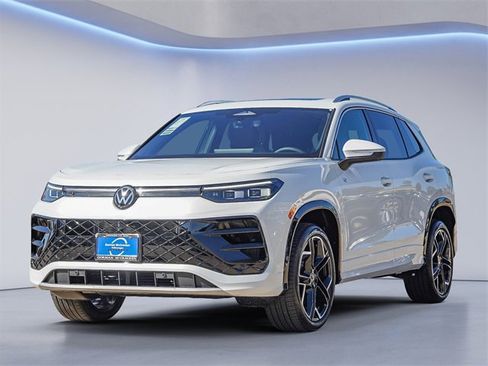 New 2026 Volkswagen Tiguan SEL R-Line image 7