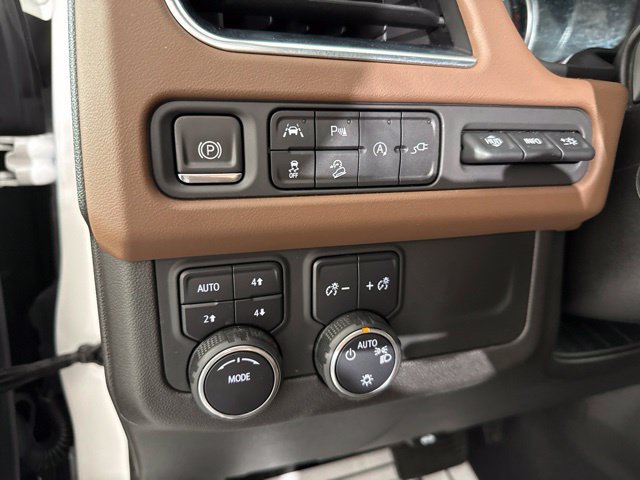 Used 2021 Chevrolet Tahoe High Country AWD/4WD image 21