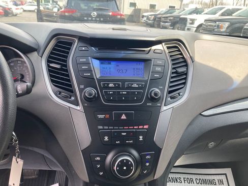 Used 2015 Hyundai Santa Fe Sport image 23