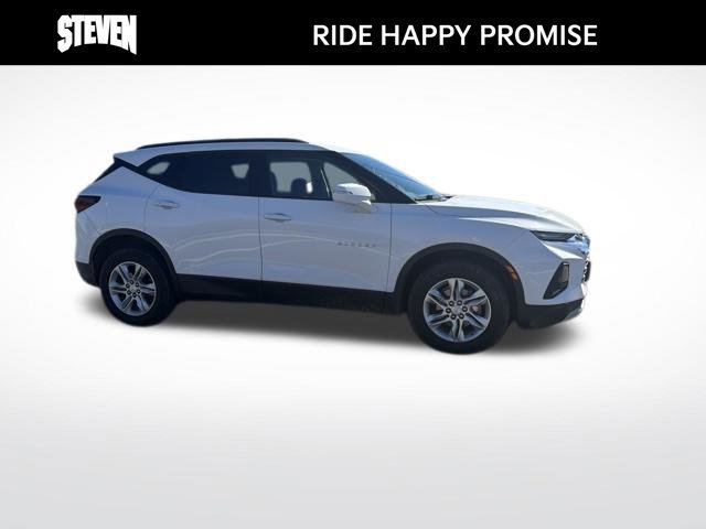 Used 2020 Chevrolet Blazer LT FWD image 2