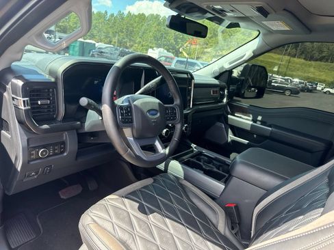 Used 2026 Ford F250 Lariat w/ Black Appearance Package AWD/4WD image 6