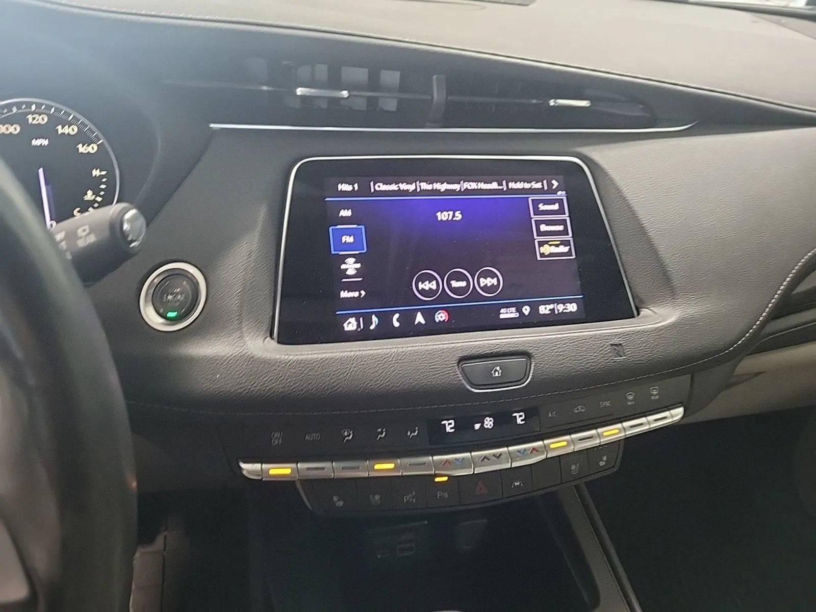 Used 2019 Cadillac XT4 Premium Luxury w/ Enhanced Visibility Package AWD/4WD image 17