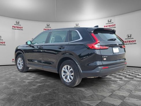 Used 2023 Honda CR-V LX image 3
