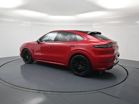 Used 2023 Porsche Cayenne GTS w/ Premium Package Plus image 3