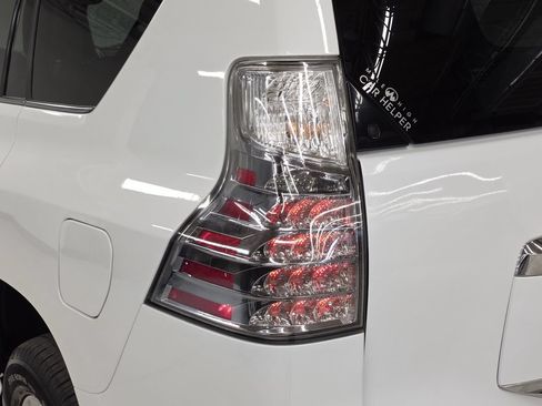 Used 2015 Lexus GX 460 AWD/4WD image 55
