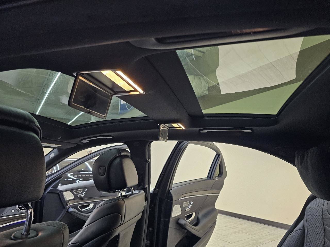 Used 2020 Mercedes-Benz S 560 Sedan image 39