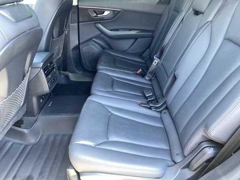 Used 2022 Audi Q7 2.0T Premium w/ Convenience Package AWD/4WD image 15