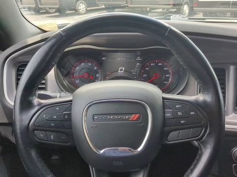 Used 2022 Dodge Charger SXT w/ Driver Convenience Group RWD image 27
