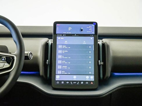 New 2026 Volvo EX30 Plus w/ Climate Package image 13