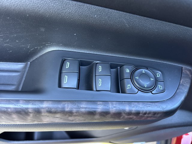 Used 2023 GMC Acadia Denali w/ Denali Technology Package AWD/4WD image 23