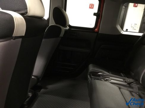 Used 2005 Honda Element LX image 24