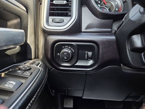 Used 2024 RAM 2500 Big Horn w/ Off Road Package AWD/4WD image 42