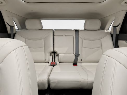 Used 2022 Cadillac XT5 Premium Luxury FWD image 13