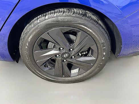 Used 2022 Hyundai Elantra SEL w/ Convenience Package image 29
