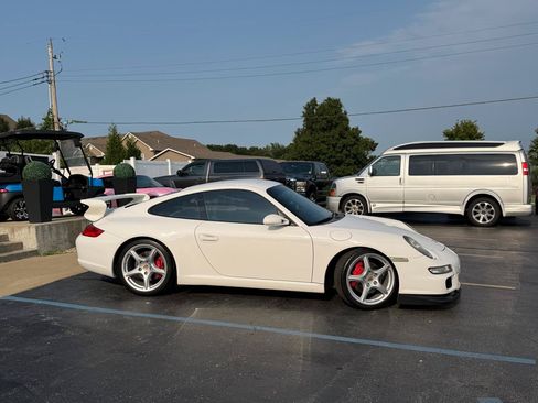Used 2008 Porsche 911 Carrera S RWD image 2