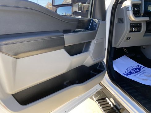 Used 2024 Ford F250 XLT w/ XLT Premium Package image 15