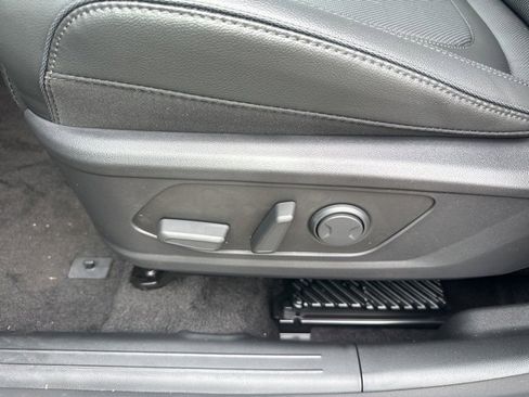 New 2025 Hyundai Tucson Limited w/ Tow & Go Package image 17