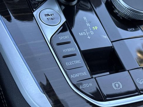 Used 2023 BMW X5 xDrive45e image 19