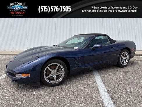 Used 2000 Chevrolet Corvette Convertible w/ Memory Pkg RWD image 1