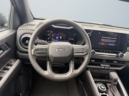 New 2026 Chevrolet Colorado Trail Boss AWD/4WD image 12