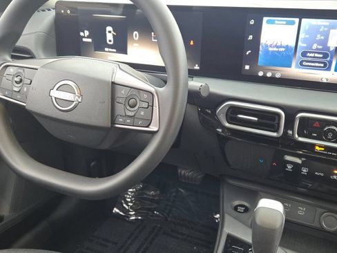 Used 2026 Nissan Sentra SV w/ Floor Mat Package FWD image 6