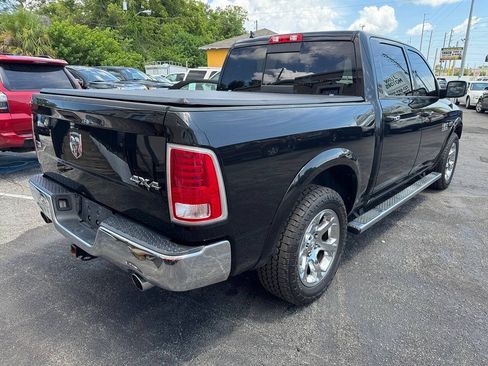 Used 2018 RAM 1500 Laramie AWD/4WD image 8