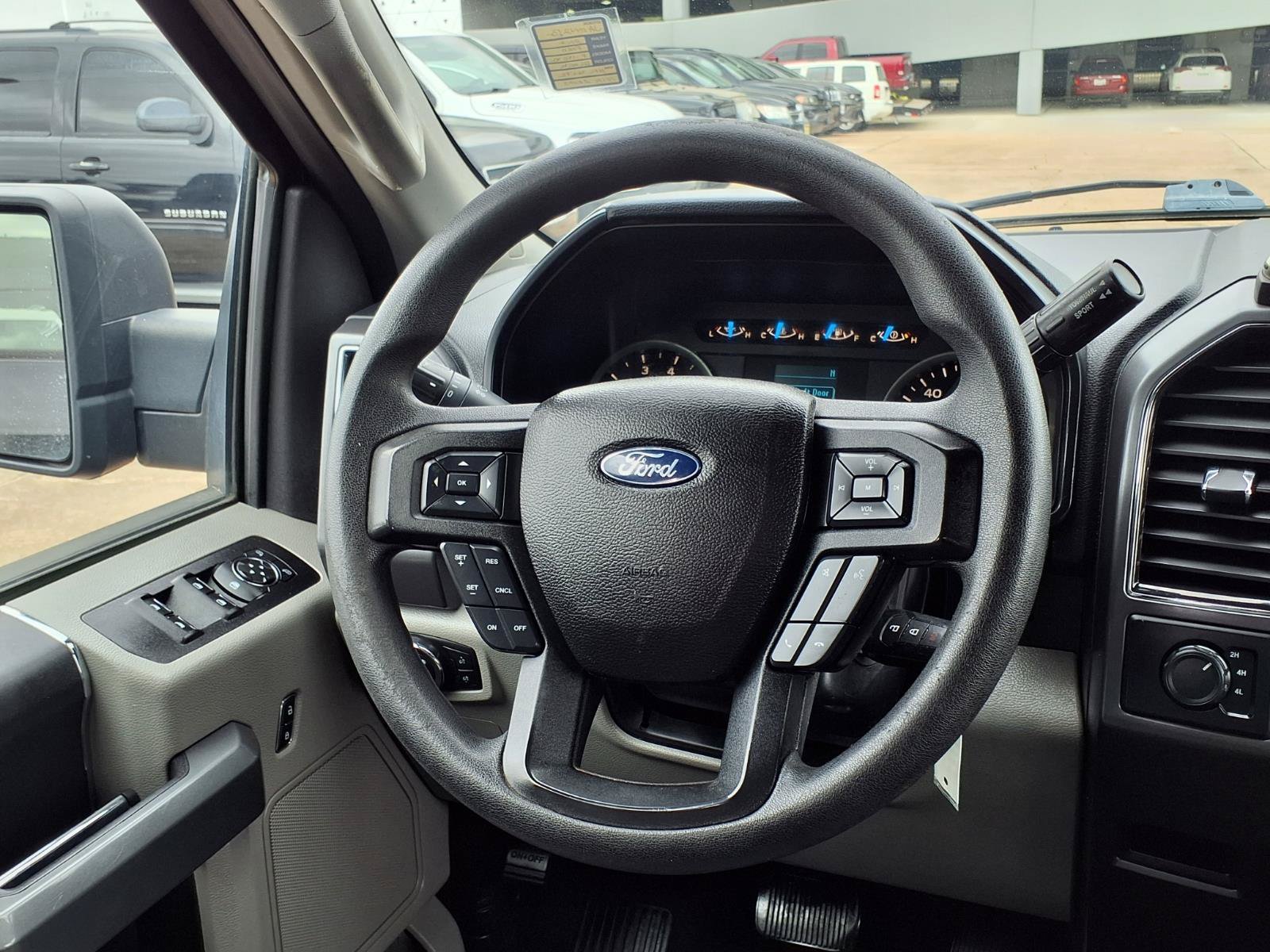 Used 2017 Ford F150 XLT AWD/4WD image 18