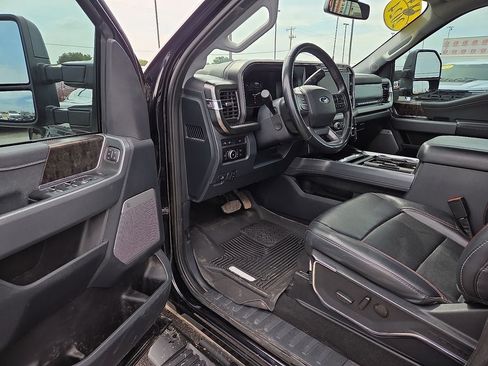 Used 2024 Ford F350 Lariat w/ Lariat Ultimate Package AWD/4WD image 22