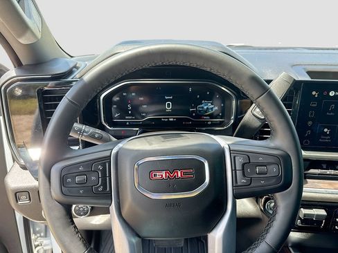 Used 2025 GMC Sierra 2500 SLT w/ Texas SLT Premium Package AWD/4WD image 14