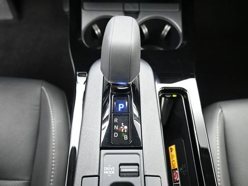 Used 2024 Toyota Prius XLE image 23