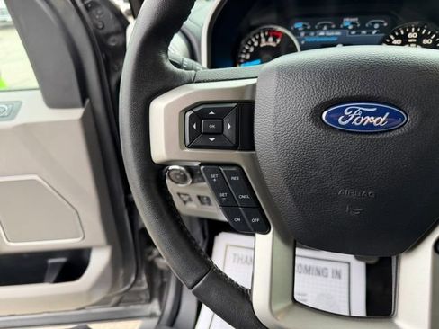 Used 2020 Ford F150 Lariat w/ Equipment Group 501A Mid image 31