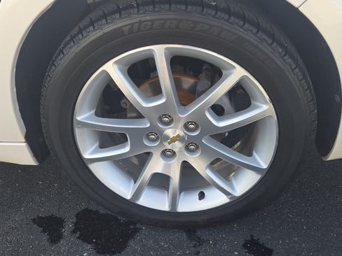 Used 2011 Chevrolet Malibu LTZ FWD image 52