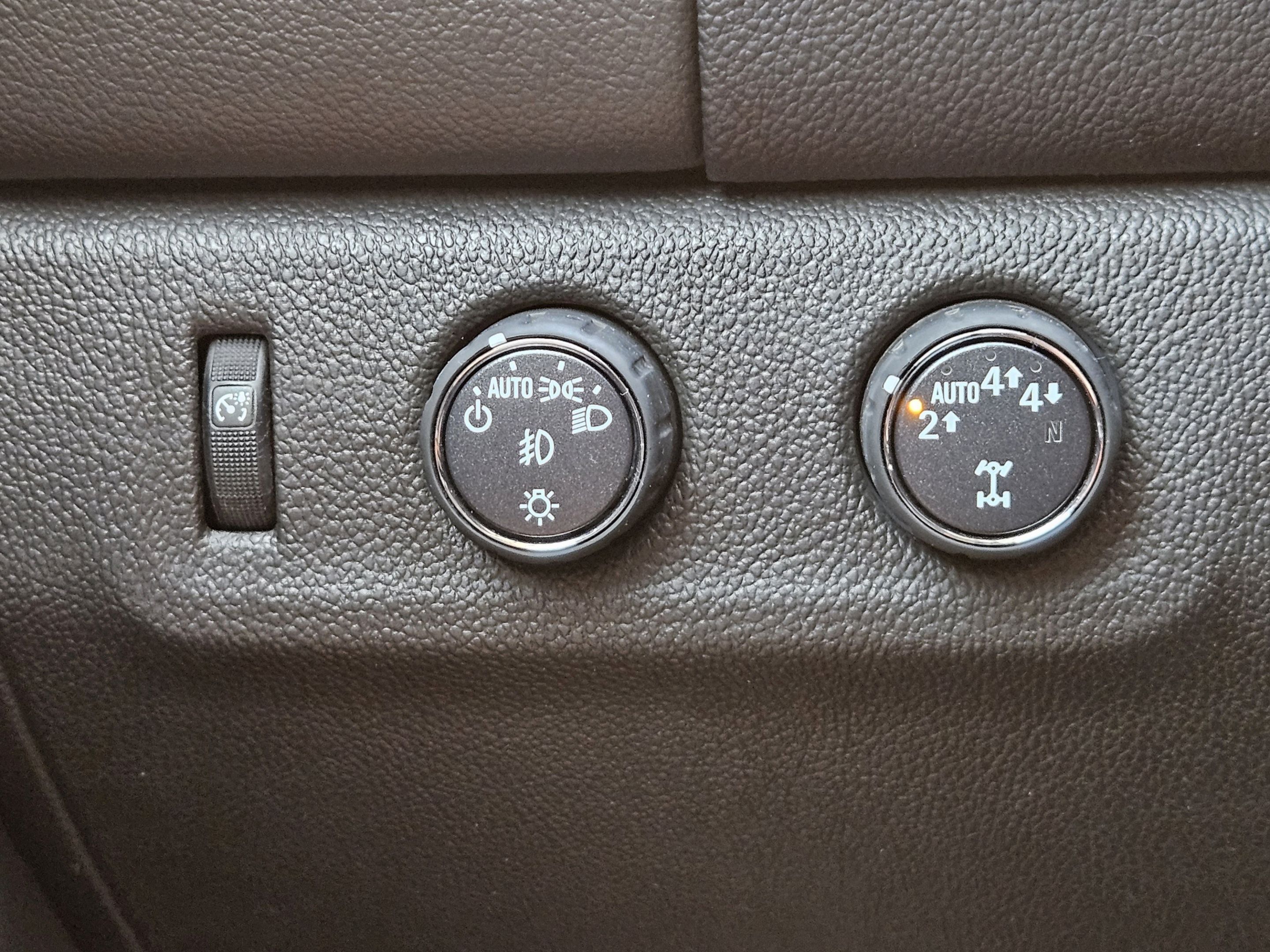 Used 2022 GMC Canyon AT4 AWD/4WD image 19