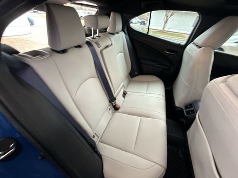 Used 2021 Lexus UX 250h w/ Premium Package image 25