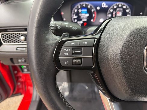 Used 2024 Honda Civic Touring image 12