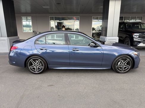 Used 2024 Mercedes-Benz C 300 4MATIC Sedan image 8
