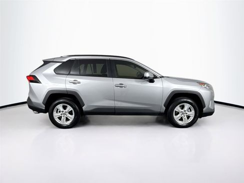 Certified 2019 Toyota RAV4 XLE image 10