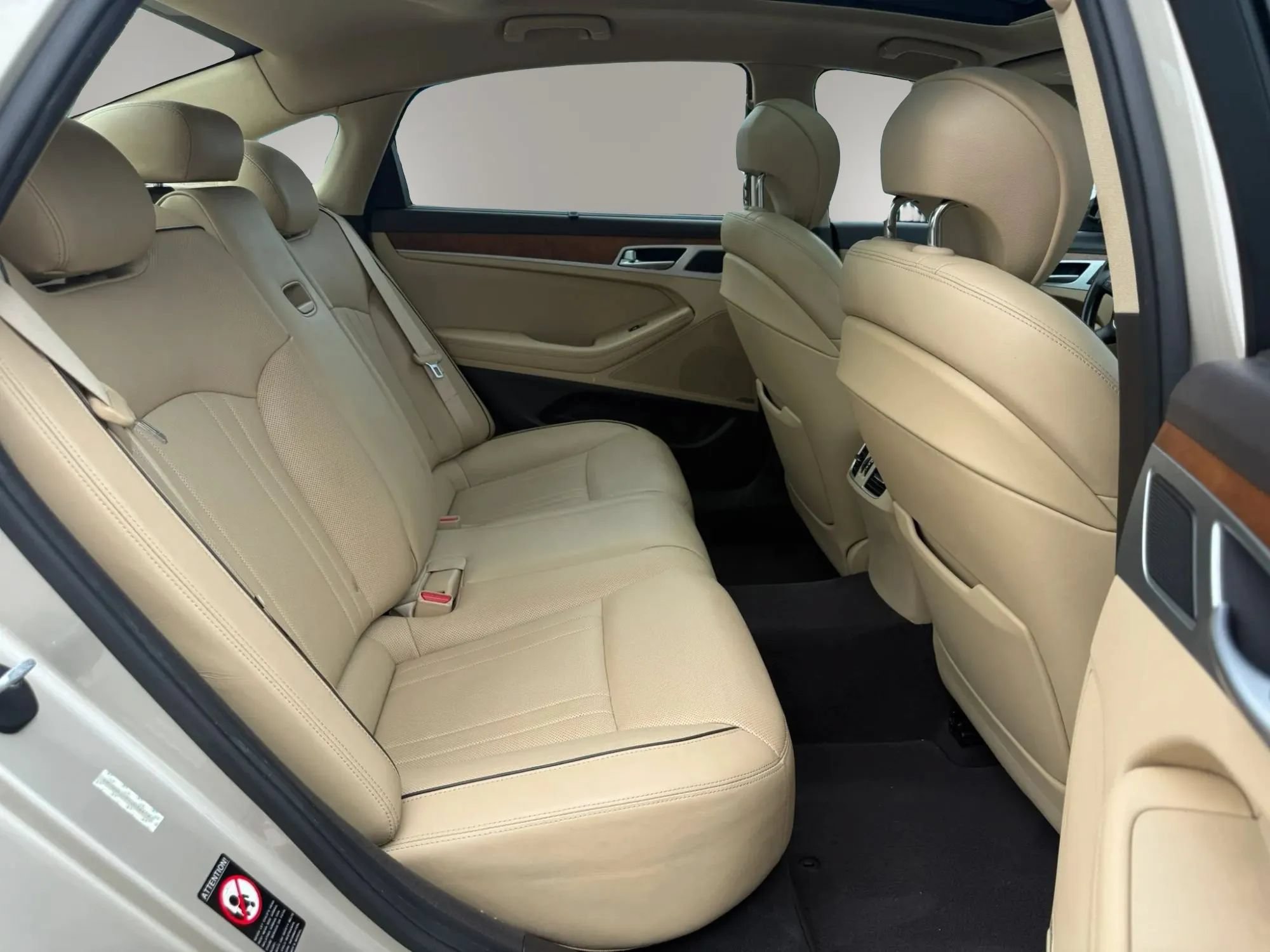 Used 2015 Hyundai Genesis 3.8 w/ Option Group 04 RWD image 12