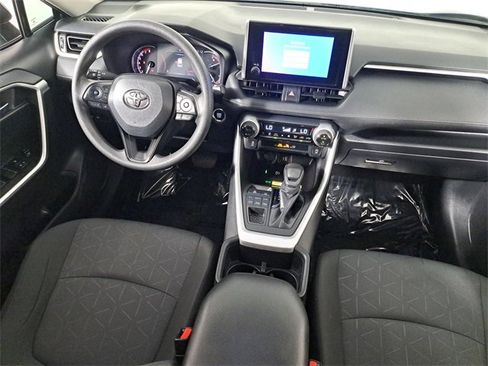 Used 2024 Toyota RAV4 XLE image 15